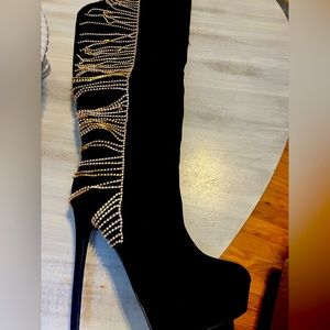 NWT Shoe Dazzle Black High Heel Boots Size 10 Brand New